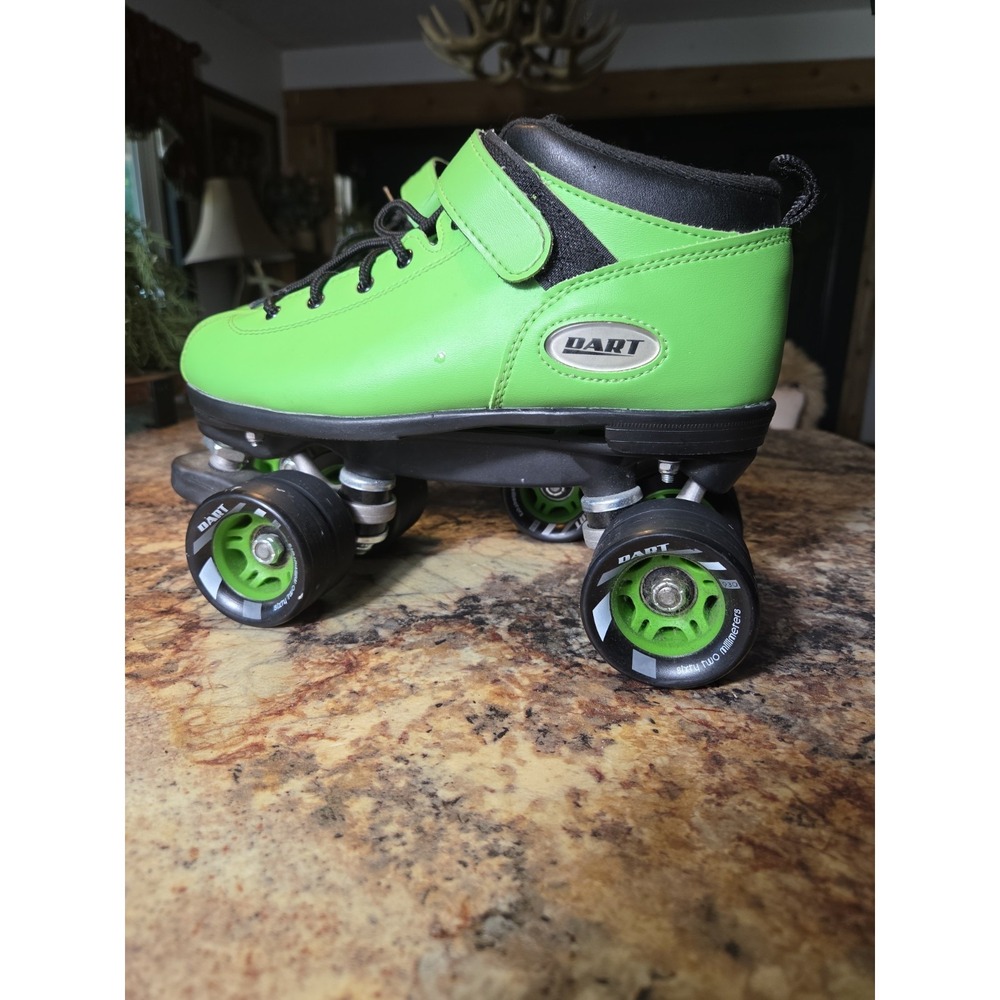 Riedell Dart Quad Green Roller Skates, Size 8. , Summer Fun
